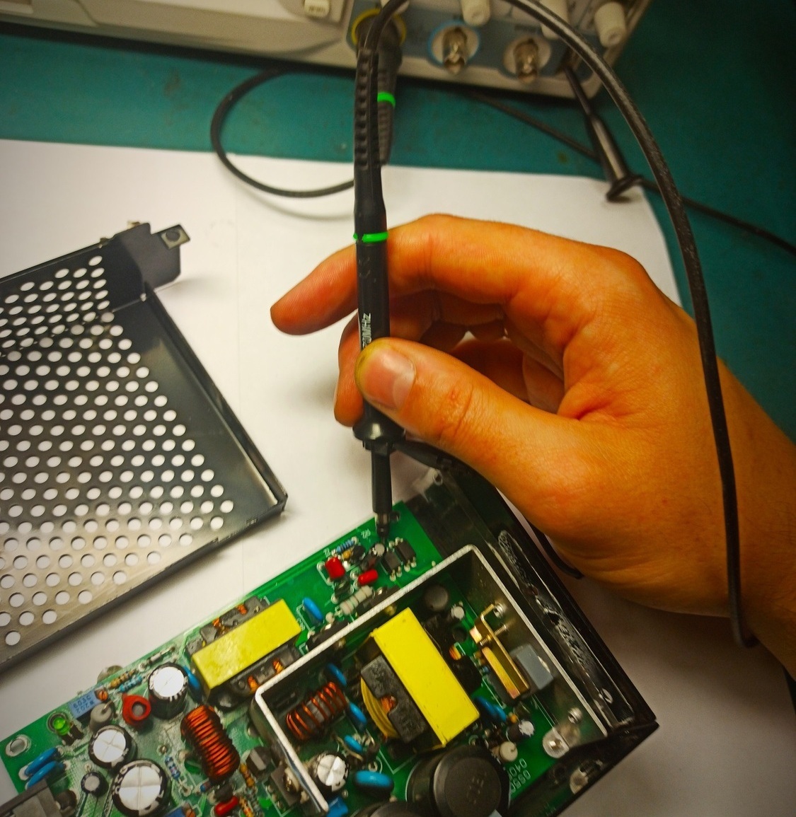 Диагностика и ремонт производственных блоков питания